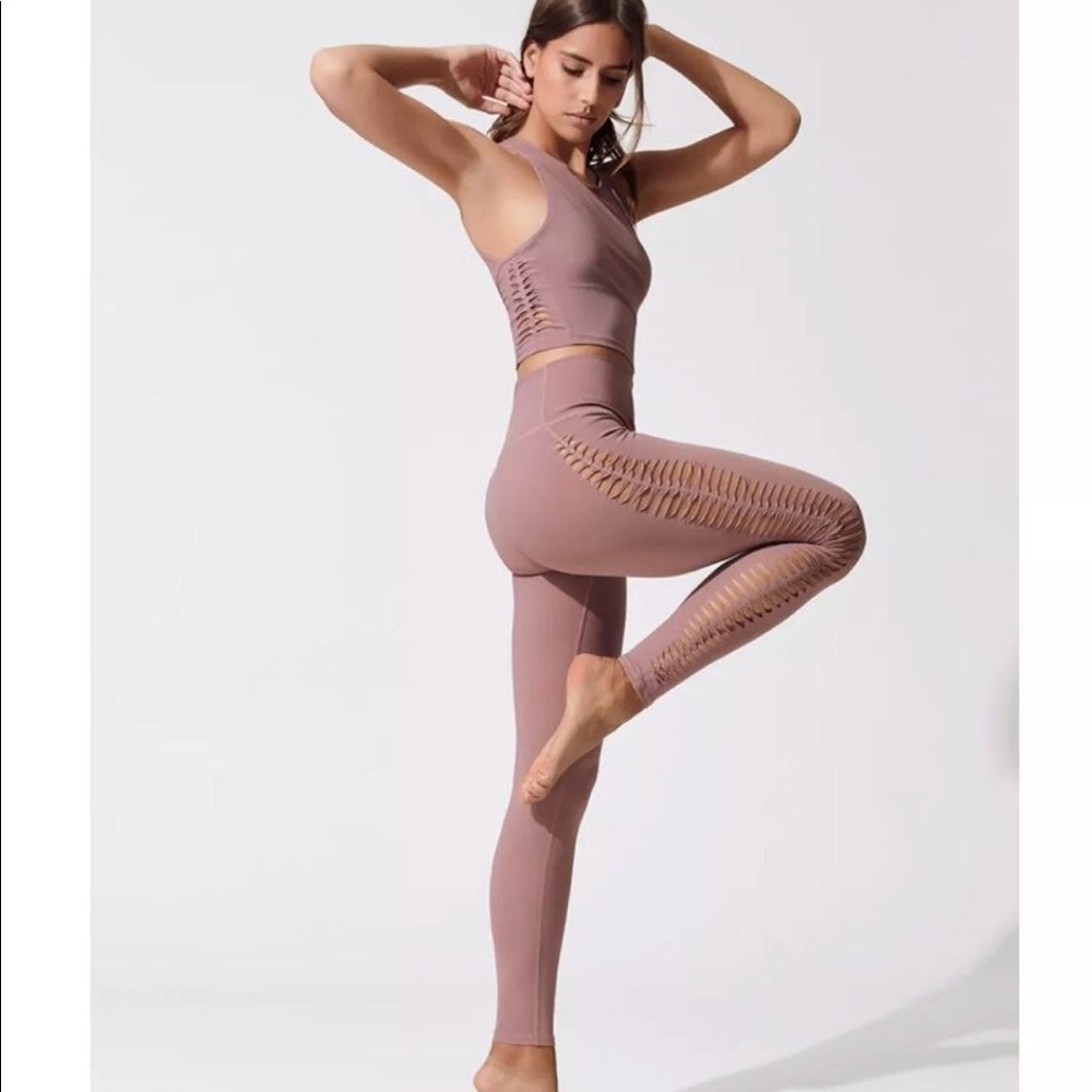 ALO YOGA SET- Incline Bra & Reform Legging